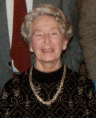 Mrs Vi Wright (Tilzey)